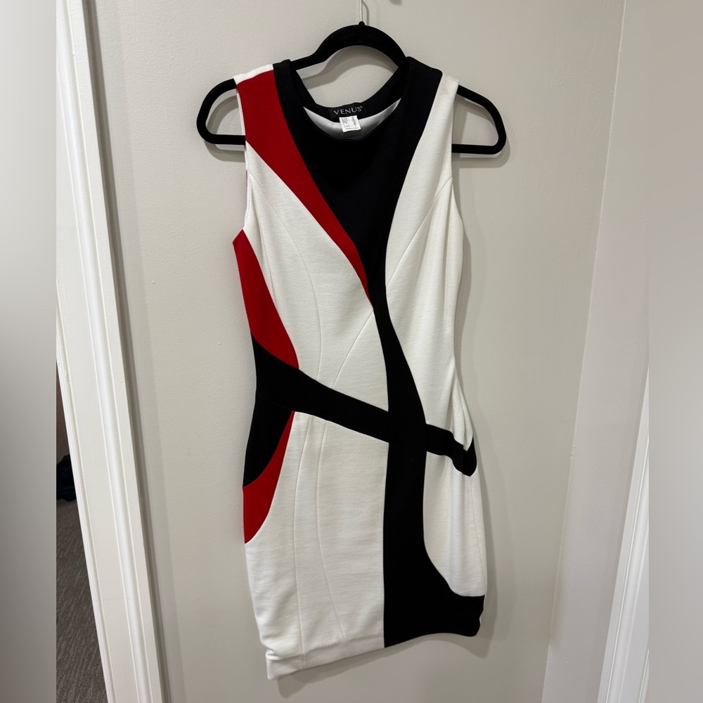 VENUS Women's Abstract Mini Dress - Black, White, Red